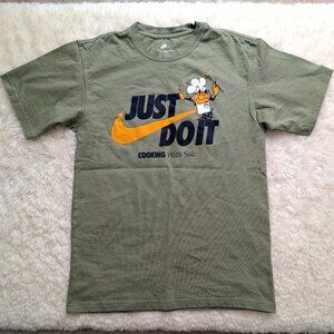 Men's Nike Sportswear Cooking with Sole T-Shirt (Green, size: XS)
